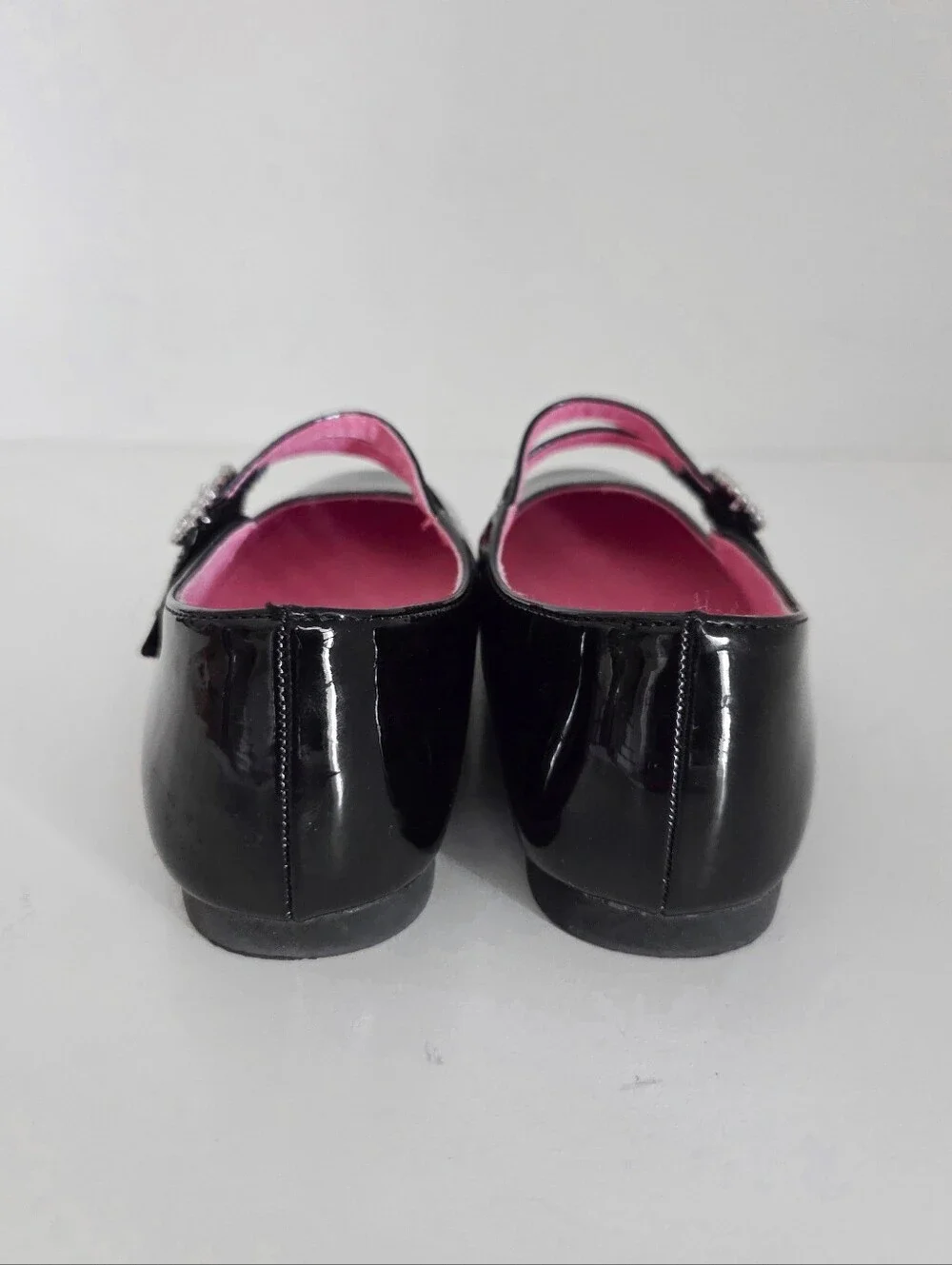 Cupcakes & Cashmere Patent Leather Girls Dress Shoes Size Y2
